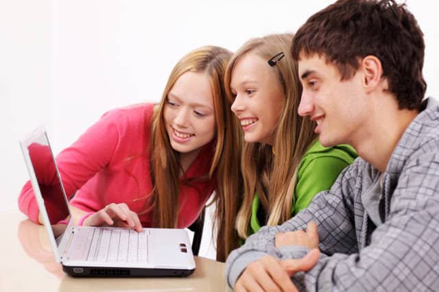 how to stay safe online